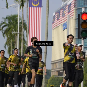 Runner Photo 6475451