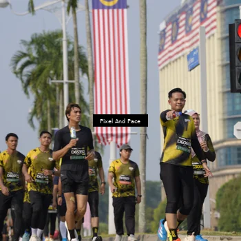 Runner Photo 6475462