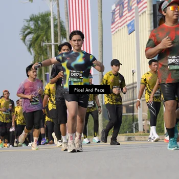 Runner Photo 6475571