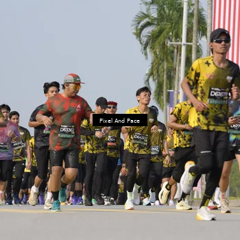 Runner Photo 6475600