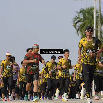 Runner Photo 6475617