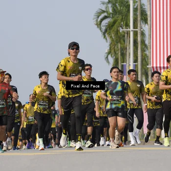 Runner Photo 6475642