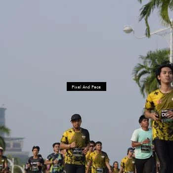 Runner Photo 6475646