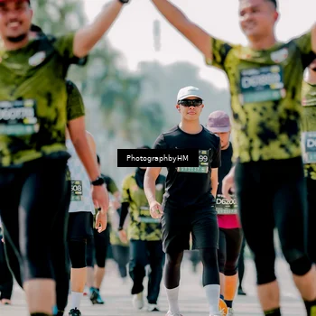 Runner Photo 6475672