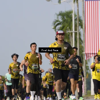 Runner Photo 6475691