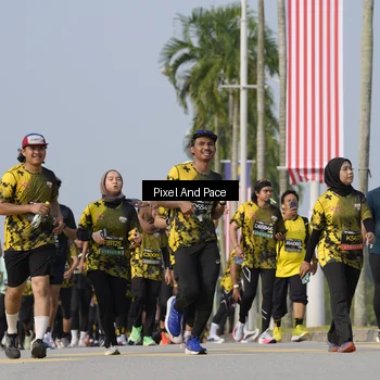 Runner Photo 6475706