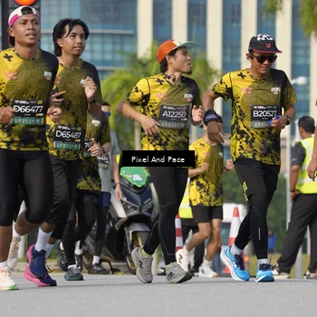 Runner Photo 6475778