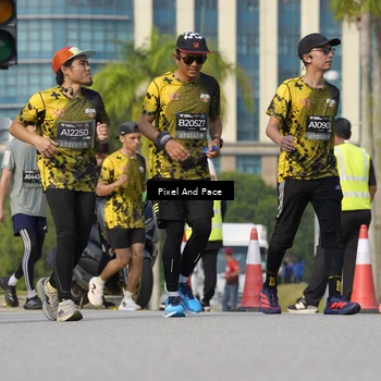 Runner Photo 6475780