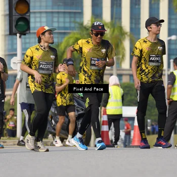 Runner Photo 6475782