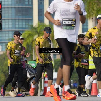 Runner Photo 6475800