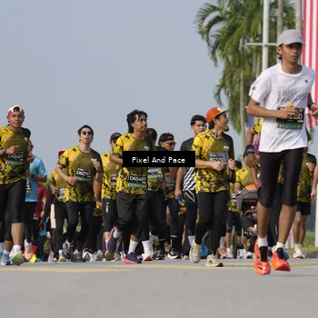 Runner Photo 6475809