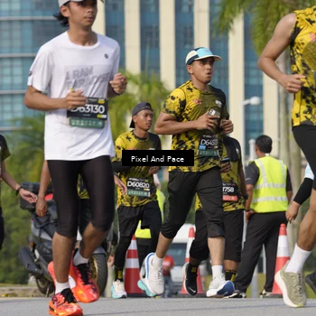 Runner Photo 6475822