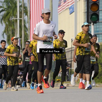 Runner Photo 6475827
