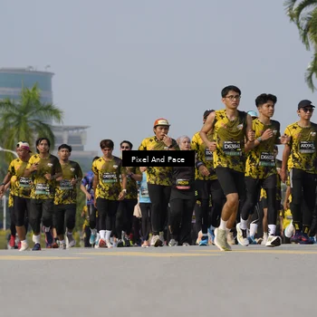 Runner Photo 6475834