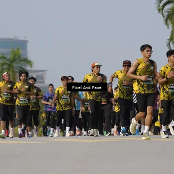 Runner Photo 6475846
