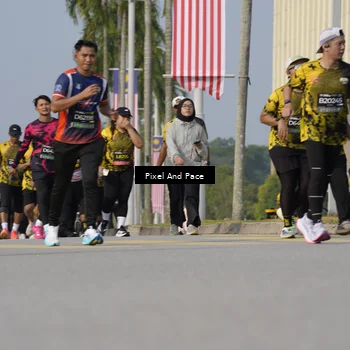 Runner Photo 6475883