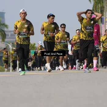 Runner Photo 6475897