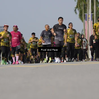 Runner Photo 6475918