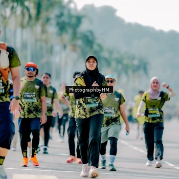 Runner Photo 6475920