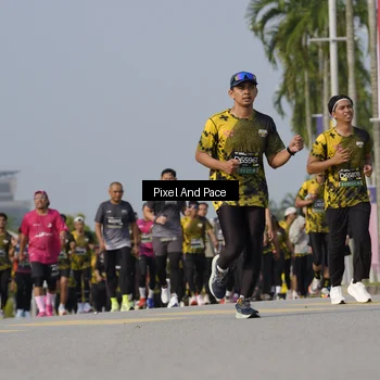 Runner Photo 6475930