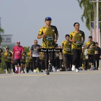 Runner Photo 6475939