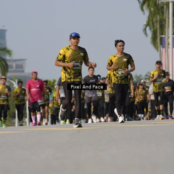 Runner Photo 6475941