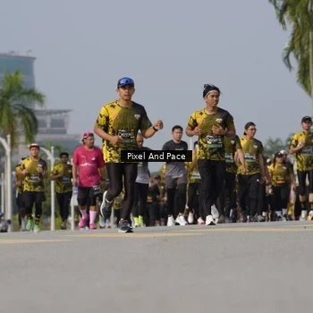 Runner Photo 6475952