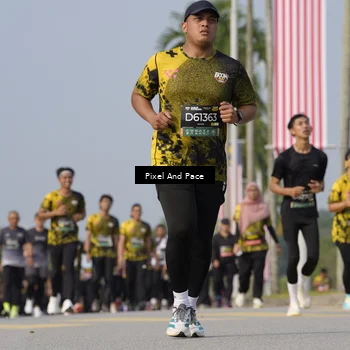 Runner Photo 6475964