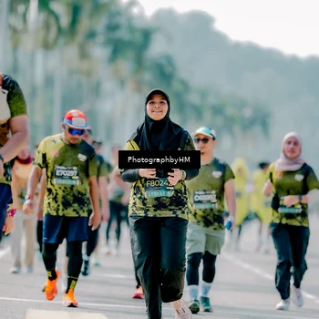 Runner Photo 6476004