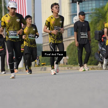Runner Photo 6476051