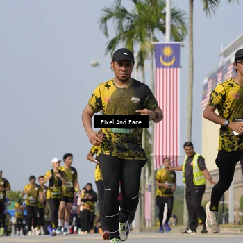 Runner Photo 6476078