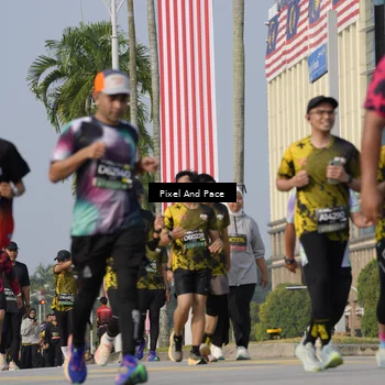 Runner Photo 6476092