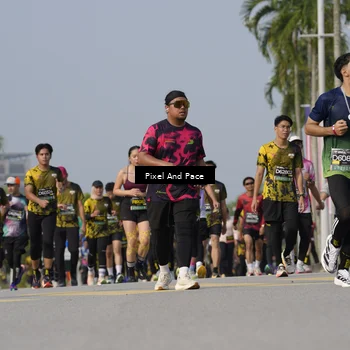 Runner Photo 6476165