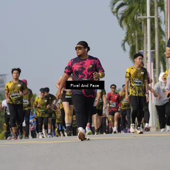 Runner Photo 6476176