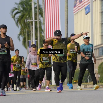 Runner Photo 6476179