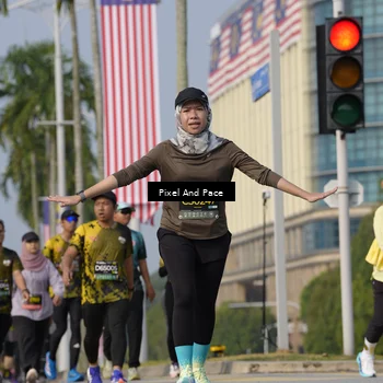 Runner Photo 6476191