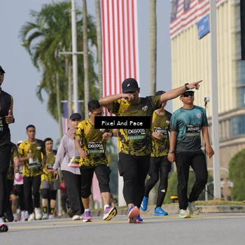 Runner Photo 6476199