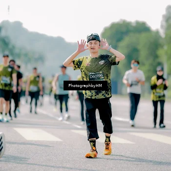 Runner Photo 6476211