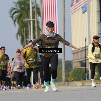 Runner Photo 6476231