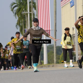 Runner Photo 6476234