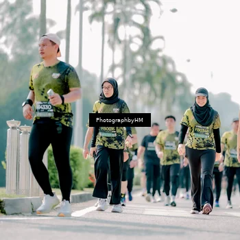 Runner Photo 6476253