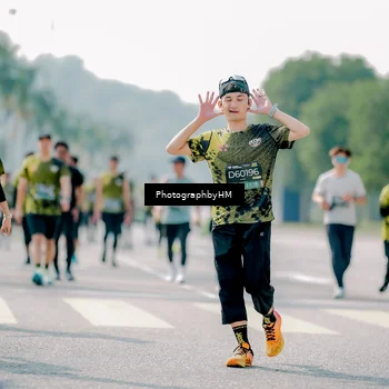 Runner Photo 6476259