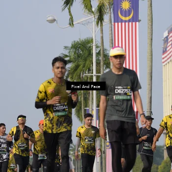 Runner Photo 6476262