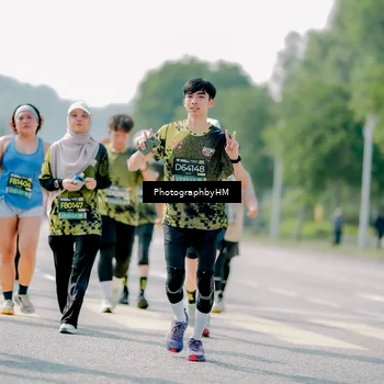 Runner Photo 6476356
