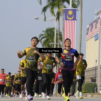 Runner Photo 6476417