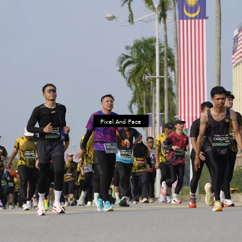 Runner Photo 6476442