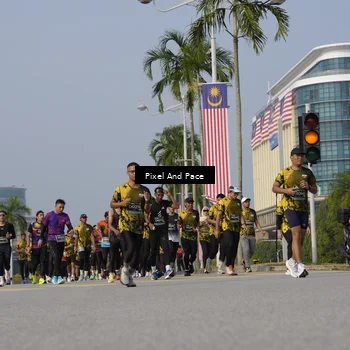 Runner Photo 6476474
