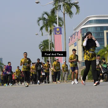 Runner Photo 6476486