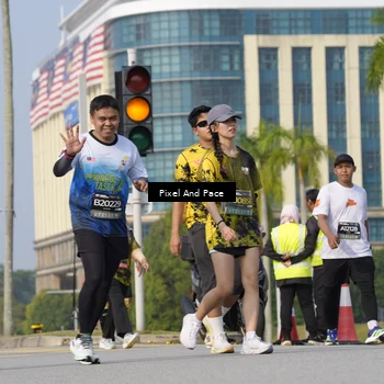 Runner Photo 6476502