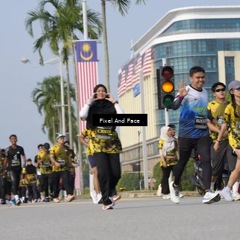 Runner Photo 6476513